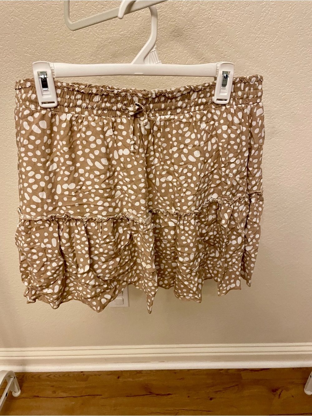 Women's Tan Printed Ruffle Tier Mini Skirt